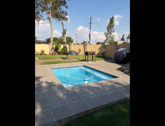 4 BEDROOM HOUSE FOR SALE IN RIVERSDALE